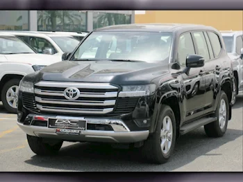 Toyota  Land Cruiser  GXR Twin Turbo  2022  Automatic  39,000 Km  6 Cylinder  Four Wheel Drive (4WD)  SUV  Black  With Warranty