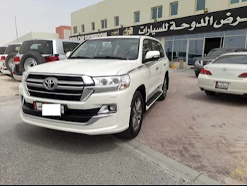 Toyota  Land Cruiser  GXR  2019  Automatic  49,000 Km  6 Cylinder  Four Wheel Drive (4WD)  SUV  White