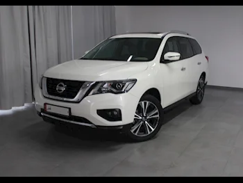 Nissan  Pathfinder  SV  2020  Automatic  50,000 Km  6 Cylinder  Four Wheel Drive (4WD)  SUV  White