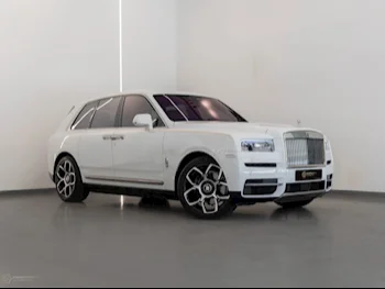  Rolls-Royce  Cullinan  2023  Automatic  7,950 Km  12 Cylinder  Four Wheel Drive (4WD)  SUV  White  With Warranty