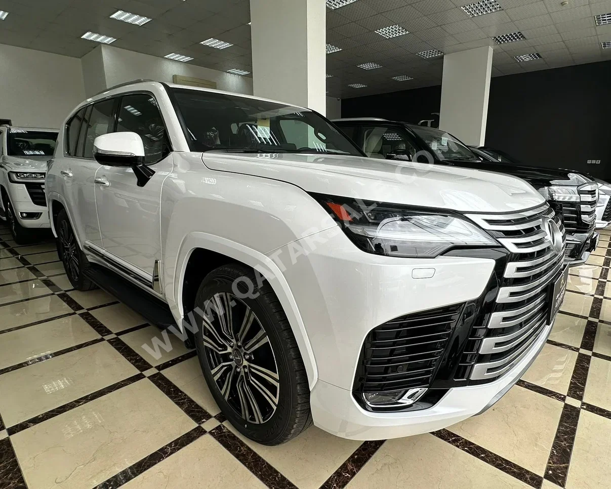  Lexus  LX  600 Luxury  2024  Automatic  0 Km  6 Cylinder  Four Wheel Drive (4WD)  SUV  White  With Warranty