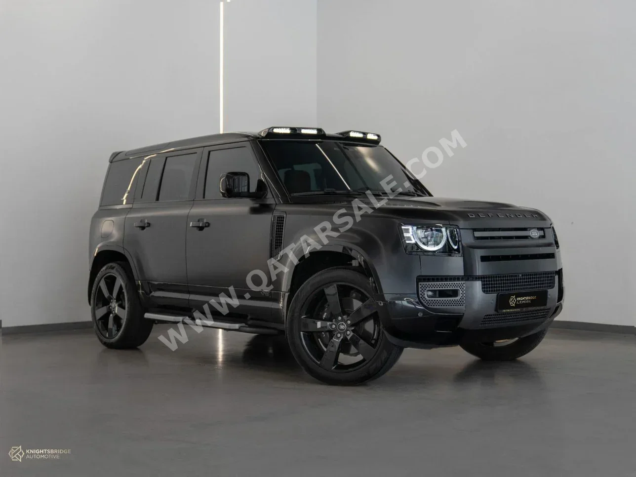 Land Rover  Defender  110 X  2023  Automatic  36,500 Km  8 Cylinder  Four Wheel Drive (4WD)  SUV  Black Matte  With Warranty