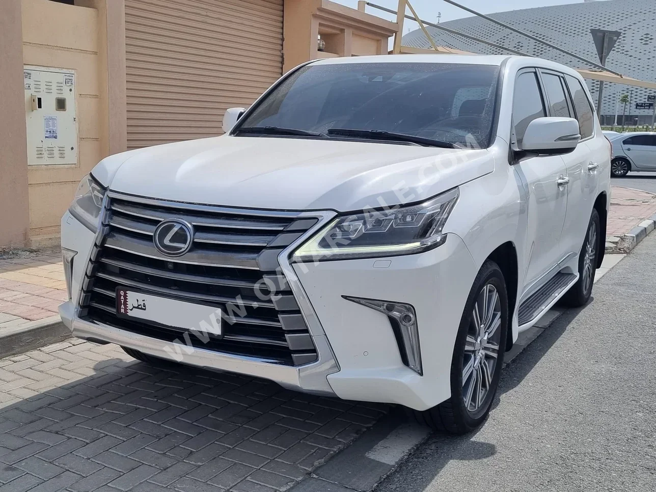 Lexus LX 570 White 2016 For Sale in Qatar