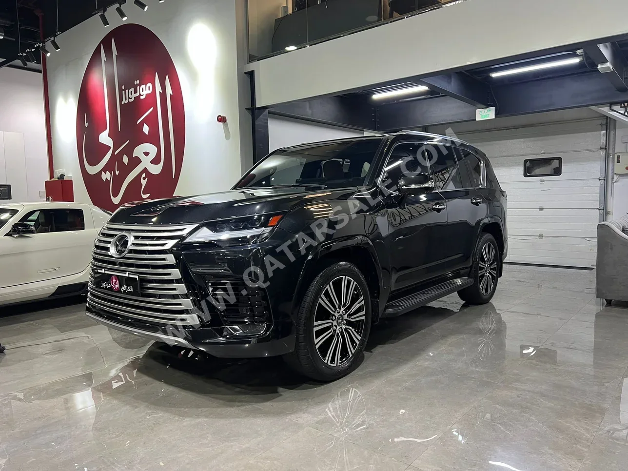  Lexus  LX  600 Luxury  2023  Automatic  10,000 Km  6 Cylinder  Four Wheel Drive (4WD)  SUV  Black  With Warranty