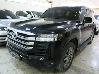 Toyota  Land Cruiser  GXR Twin Turbo  2022  Automatic  74,000 Km  6 Cylinder  Four Wheel Drive (4WD)  SUV  Black  With Warranty