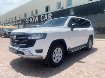 Toyota  Land Cruiser  GX  2023  Automatic  23,000 Km  6 Cylinder  Four Wheel Drive (4WD)  SUV  White  With Warranty