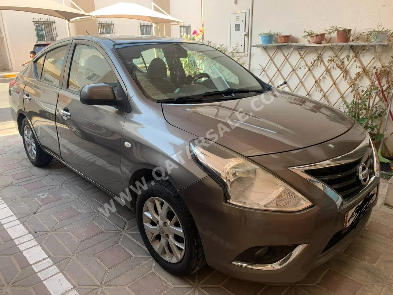 Nissan  Sunny  2016  Automatic  87,500 Km  4 Cylinder  Front Wheel Drive (FWD)  Sedan  Gray