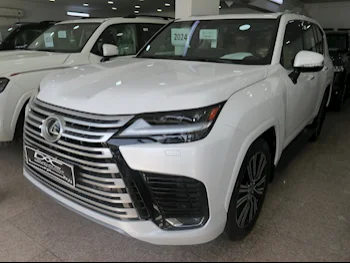 Lexus  LX  600 Luxury  2024  Automatic  4,000 Km  6 Cylinder  Four Wheel Drive (4WD)  SUV  White  With Warranty