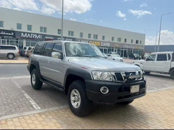 Nissan  Patrol  Safari  2009  Manual  183,000 Km  6 Cylinder  Four Wheel Drive (4WD)  SUV  Silver