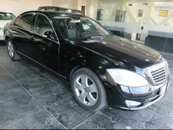 Mercedes-Benz  S-Class  350  2008  Automatic  35,000 Km  6 Cylinder  Rear Wheel Drive (RWD)  Sedan  Black