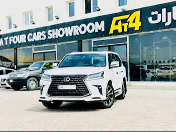 Lexus  LX  570 S Black Edition  2019  Automatic  235,000 Km  8 Cylinder  Four Wheel Drive (4WD)  SUV  White