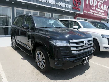 Toyota  Land Cruiser  GXR Twin Turbo  2024  Automatic  0 Km  6 Cylinder  Four Wheel Drive (4WD)  SUV  Black  With Warranty