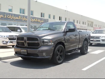 Dodge  Ram  1500  2022  Automatic  63,000 Km  8 Cylinder  Four Wheel Drive (4WD)  Pick Up  Gray  With Warranty