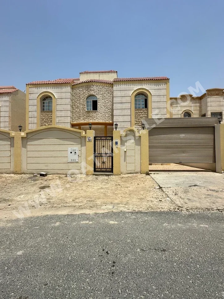 Family Residential  - Not Furnished  - Umm Salal  - Umm Ebairiya  - 6 Bedrooms