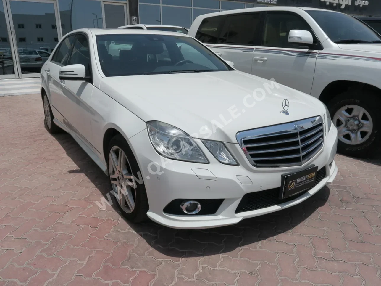 Mercedes-Benz  S-Class  550  2010  Automatic  134,000 Km  6 Cylinder  Rear Wheel Drive (RWD)  Sedan  White