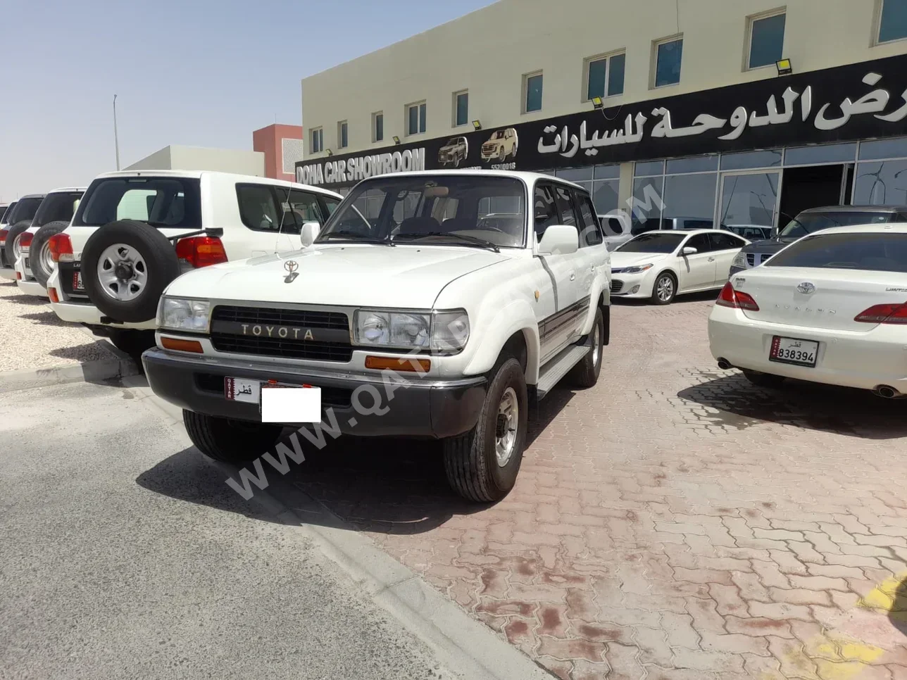 Toyota  Land Cruiser  VXR  1990  Manual  99,000 Km  8 Cylinder  Four Wheel Drive (4WD)  SUV  White