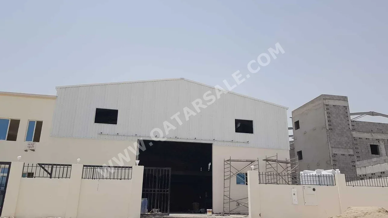 Warehouses & Stores - Al Wakrah  - Barkit Al Awamer  -Area Size: 1500 Square Meter