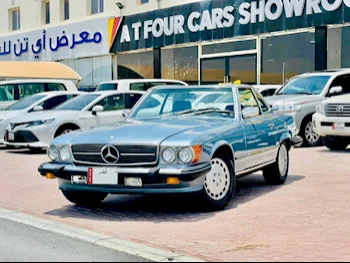 Mercedes-Benz  SL  560  1987  Automatic  150,000 Km  8 Cylinder  Rear Wheel Drive (RWD)  Classic  Blue