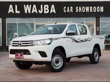 Toyota  Hilux  2024  Manual  0 Km  4 Cylinder  Four Wheel Drive (4WD)  Pick Up  White  With Warranty