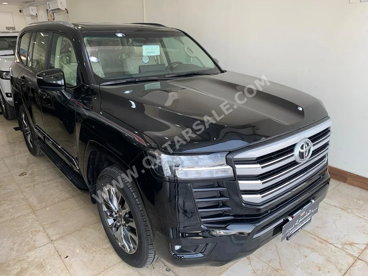  Toyota  Land Cruiser  GXR Twin Turbo  2024  Automatic  0 Km  6 Cylinder  Four Wheel Drive (4WD)  SUV  Black  With Warranty