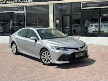 Toyota  Camry  GLE  2024  Automatic  8,000 Km  4 Cylinder  Front Wheel Drive (FWD)  Sedan  Silver