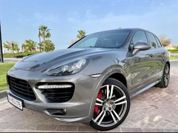 Porsche  Cayenne  Turbo  2013  Automatic  110,000 Km  8 Cylinder  Four Wheel Drive (4WD)  SUV  Gray