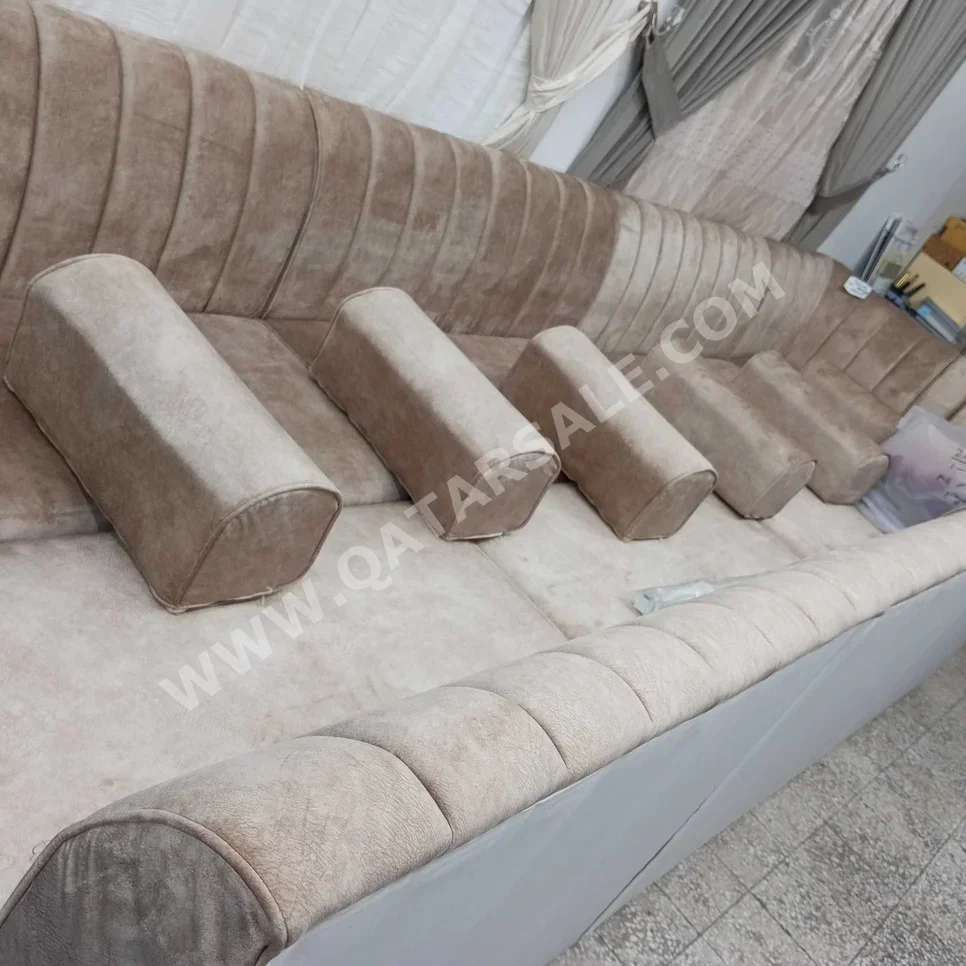 Sofas, Couches & Chairs Sofa Set  Fabric  Beige