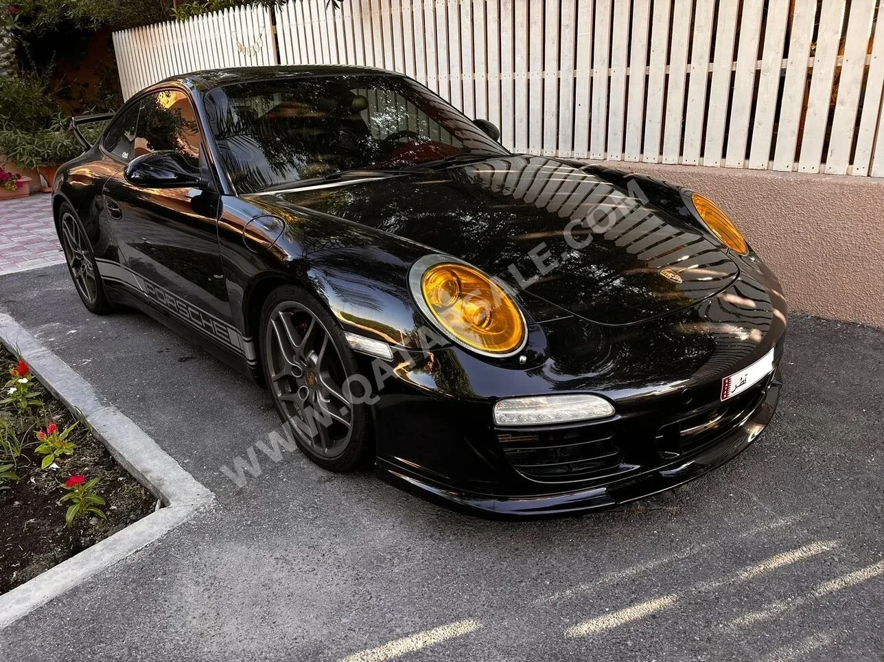 Porsche  911  Carrera  2009  Tiptronic  156,000 Km  6 Cylinder  Rear Wheel Drive (RWD)  Coupe / Sport  Black