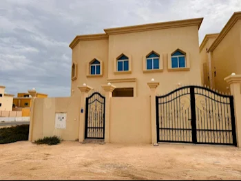 Family Residential  - Not Furnished  - Al Daayen  - Umm Qarn  - 7 Bedrooms