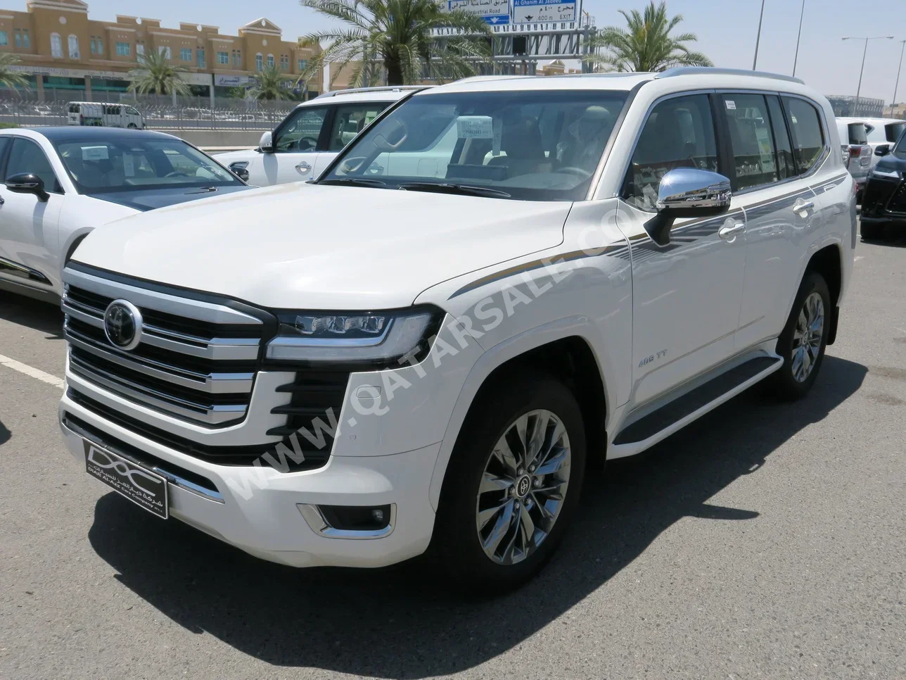  Toyota  Land Cruiser  VXR Twin Turbo  2023  Automatic  0 Km  6 Cylinder  Four Wheel Drive (4WD)  SUV  White  With Warranty