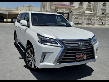 Lexus  LX  570  2016  Automatic  186,000 Km  8 Cylinder  Four Wheel Drive (4WD)  SUV  White