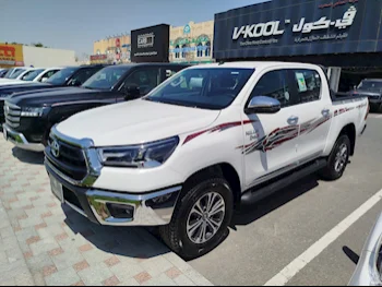 Toyota  Hilux  2024  Manual  0 Km  4 Cylinder  Four Wheel Drive (4WD)  Pick Up  White  With Warranty