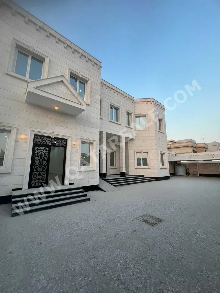 Family Residential  - Not Furnished  - Umm Salal  - Al Kharaitiyat  - 9 Bedrooms