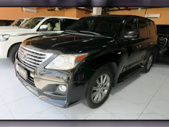 Lexus  LX  570  2011  Automatic  313,000 Km  8 Cylinder  Four Wheel Drive (4WD)  SUV  Black