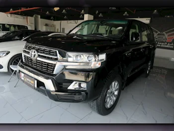 Toyota  Land Cruiser  GXR  2021  Automatic  175,000 Km  8 Cylinder  Four Wheel Drive (4WD)  SUV  Black