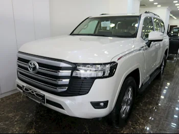 Toyota  Land Cruiser  GXR  2024  Automatic  0 Km  6 Cylinder  Four Wheel Drive (4WD)  SUV  White  With Warranty