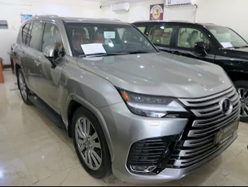 Lexus  LX  600 VIP  2023  Automatic  0 Km  6 Cylinder  Four Wheel Drive (4WD)  SUV  Silver  With Warranty