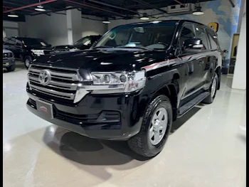 Toyota  Land Cruiser  GXR  2021  Automatic  138,000 Km  6 Cylinder  Four Wheel Drive (4WD)  SUV  Black