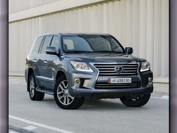 Lexus  LX  570  2012  Automatic  178,000 Km  8 Cylinder  Four Wheel Drive (4WD)  SUV  Gray