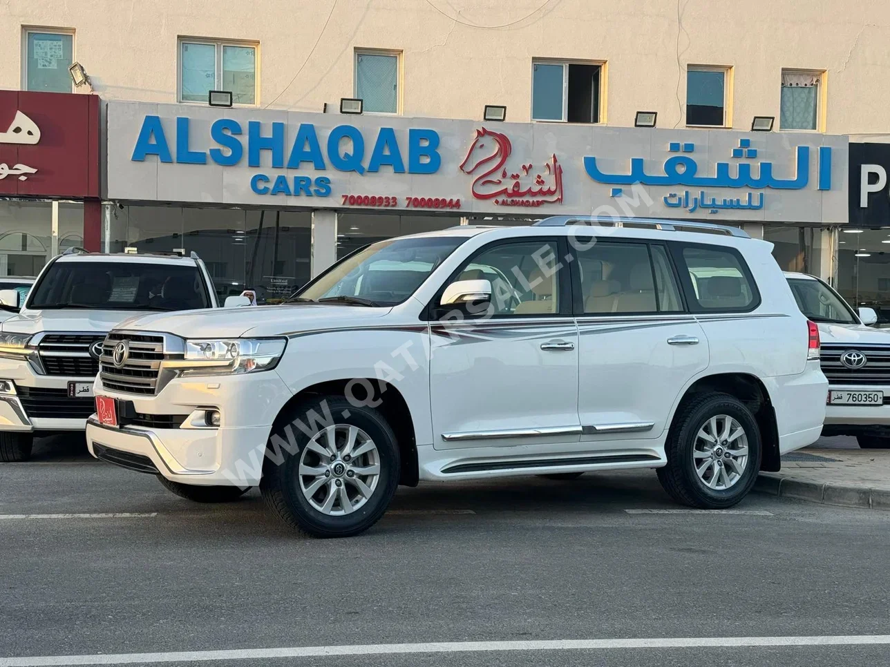 Toyota  Land Cruiser  GXR  2018  Automatic  370,000 Km  6 Cylinder  Four Wheel Drive (4WD)  SUV  White