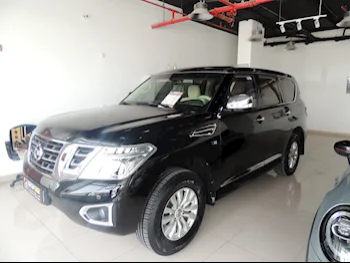 Nissan  Patrol  2015  Automatic  261,000 Km  8 Cylinder  Four Wheel Drive (4WD)  SUV  Black