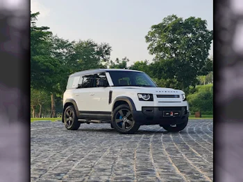 Land Rover  Defender  110  2023  Automatic  30,000 Km  6 Cylinder  Four Wheel Drive (4WD)  SUV  White  With Warranty