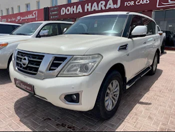 Nissan  Patrol  SE  2014  Automatic  371,000 Km  8 Cylinder  Four Wheel Drive (4WD)  SUV  White