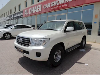 Toyota  Land Cruiser  G  2011  Manual  264,000 Km  6 Cylinder  Four Wheel Drive (4WD)  SUV  White