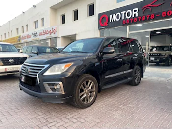 Lexus  LX  570  2013  Automatic  338,000 Km  8 Cylinder  Four Wheel Drive (4WD)  SUV  Black