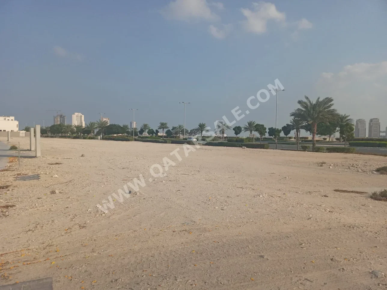 Lands For Sale in Lusail  - Fox Hills  -Area Size 922 Square Meter