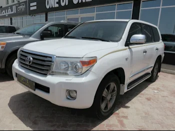 Toyota  Land Cruiser  VXR  2015  Automatic  396,000 Km  8 Cylinder  Four Wheel Drive (4WD)  SUV  White