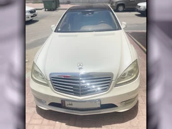 Mercedes-Benz  S-Class  500  2011  Automatic  116,600 Km  8 Cylinder  Rear Wheel Drive (RWD)  Sedan  Pearl