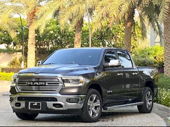 Dodge  Ram  Big Horn  2021  Automatic  64,000 Km  8 Cylinder  Four Wheel Drive (4WD)  Pick Up  Gray