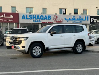 Toyota  Land Cruiser  GX  2023  Automatic  46,000 Km  6 Cylinder  Four Wheel Drive (4WD)  SUV  White  With Warranty